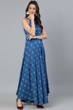 Buy Latest Sleeveless Kurtas Online at Best Prices In India.